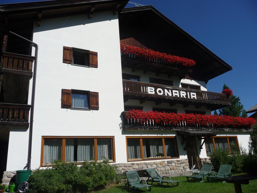 Garni Bonaria Apart otel Corvara In Badia Dış mekan fotoğraf