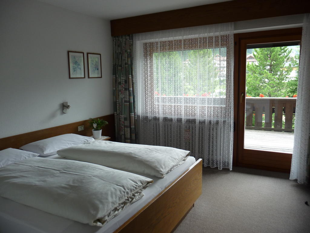 Garni Bonaria Apart otel Corvara In Badia Dış mekan fotoğraf