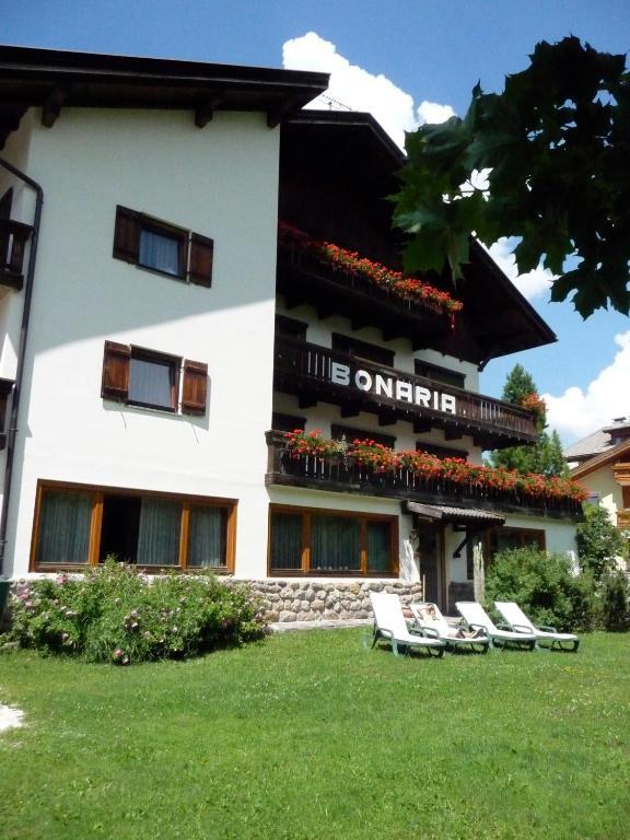 Garni Bonaria Apart otel Corvara In Badia Dış mekan fotoğraf