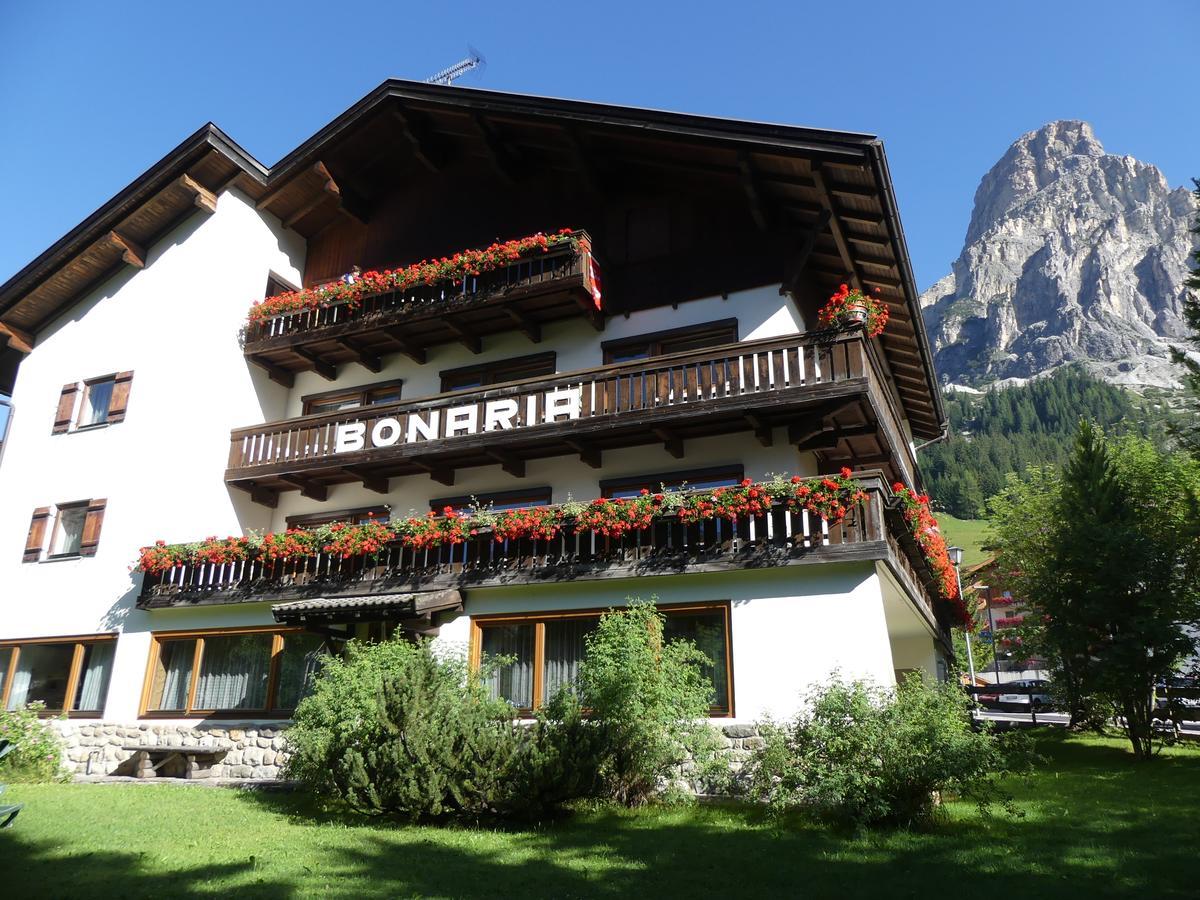 Garni Bonaria Apart otel Corvara In Badia Dış mekan fotoğraf