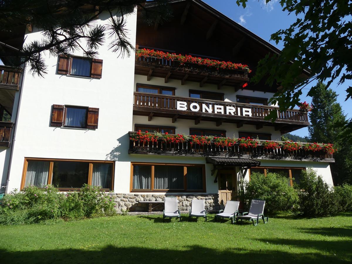 Garni Bonaria Apart otel Corvara In Badia Dış mekan fotoğraf